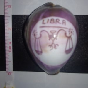 Astrology (Libra) engraved shell